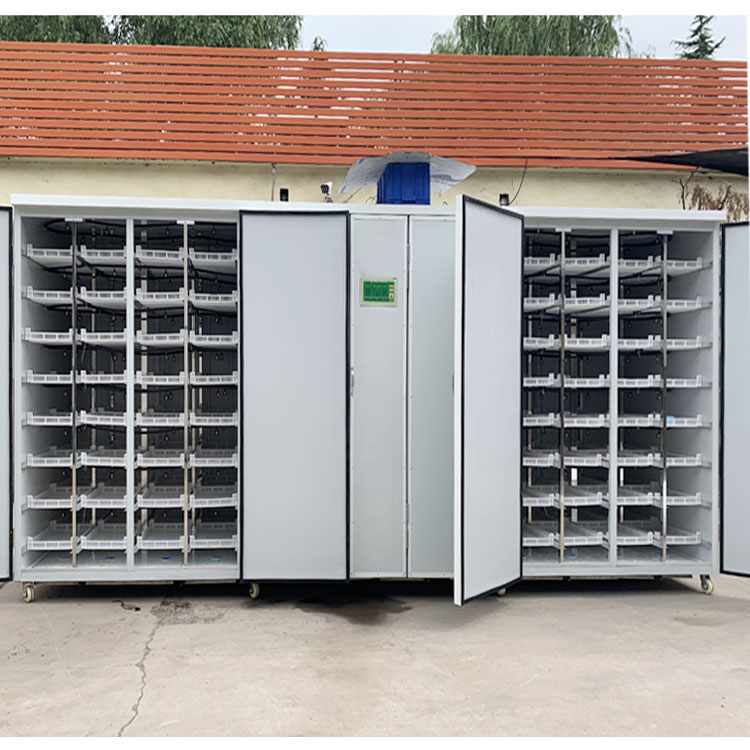 168盤全自動智能苗菜機，層層淋水