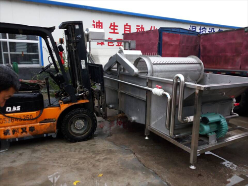 發往烏魯木齊豆芽清洗設備粘皮設備