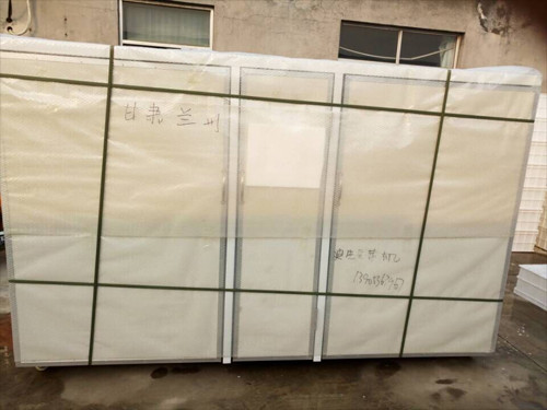 發往甘肅蘭州200斤彩鋼復合板豆芽機