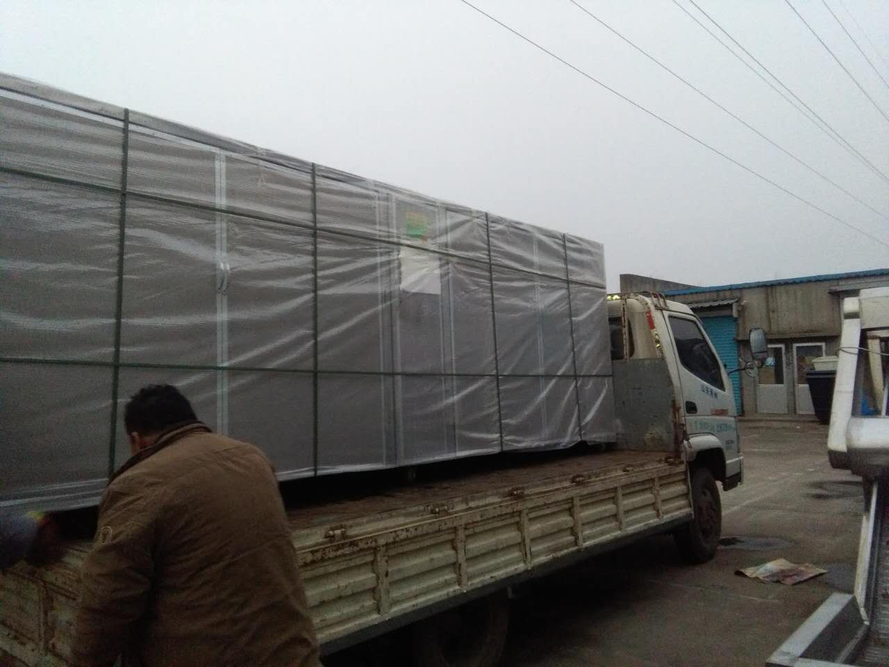 發(fā)往江蘇的1000斤不銹鋼豆芽機一臺