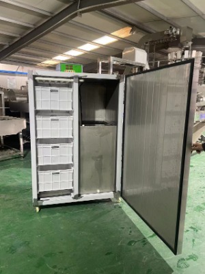 60型全不銹鋼豆芽機發往臨沂-迪生機械